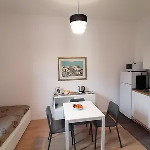 Appartamento Casa Errante, Palermo